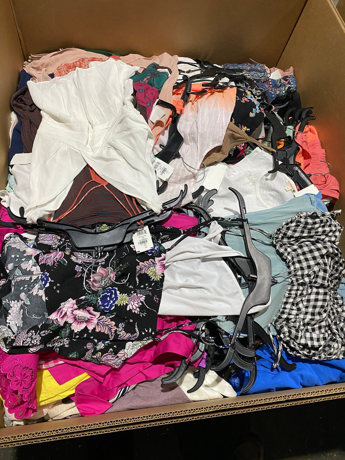 LUXURY RETAILER Apparel Pallet