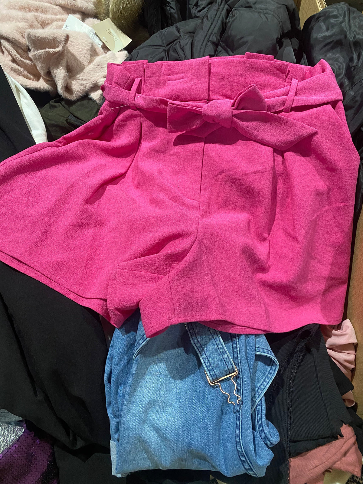 LUXURY RETAILER Apparel Pallet